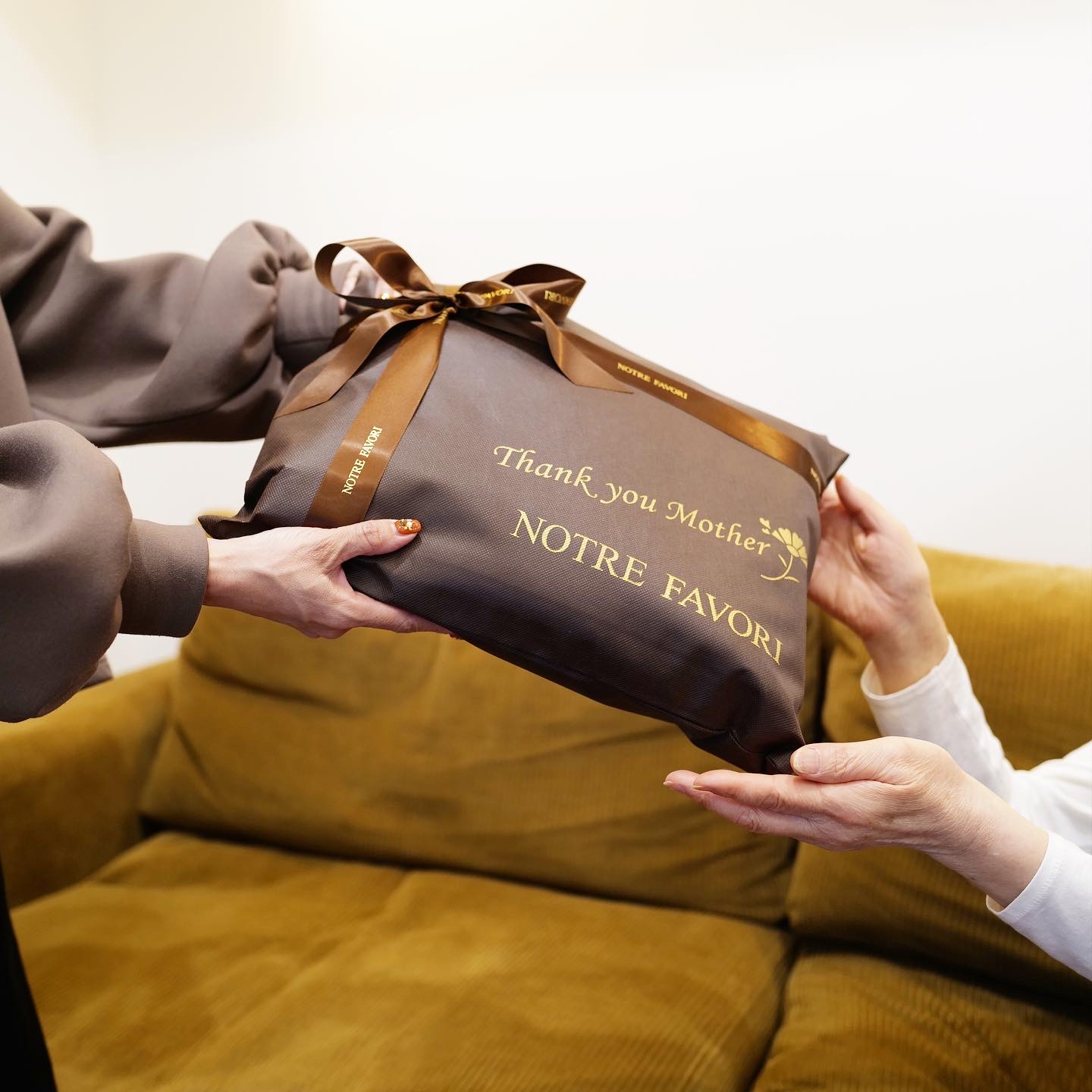 母の日の贈りものイメージ