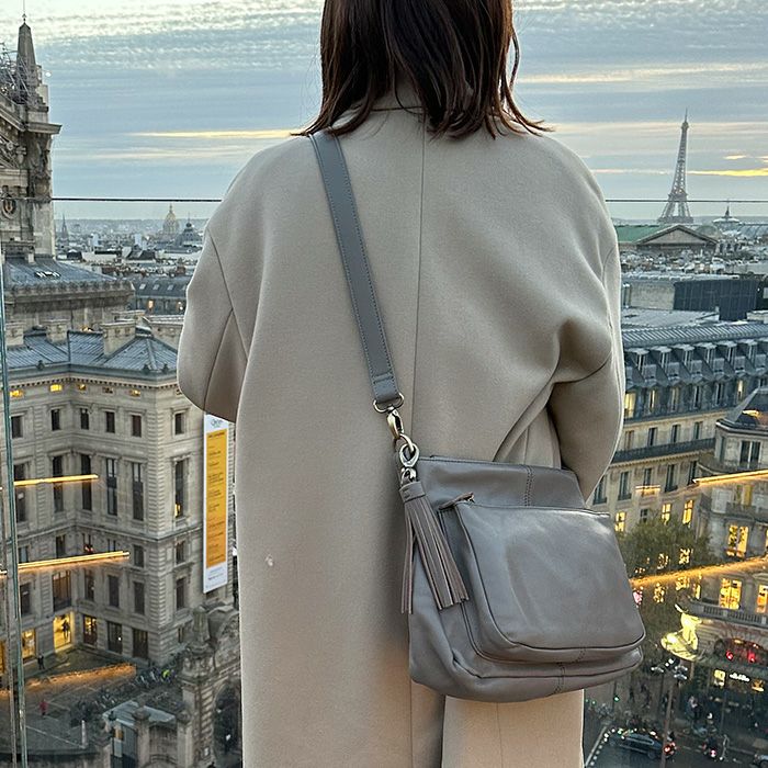 人気色再入荷】アリエル・プラス・ゴート 店長愛用 軽い 山羊革