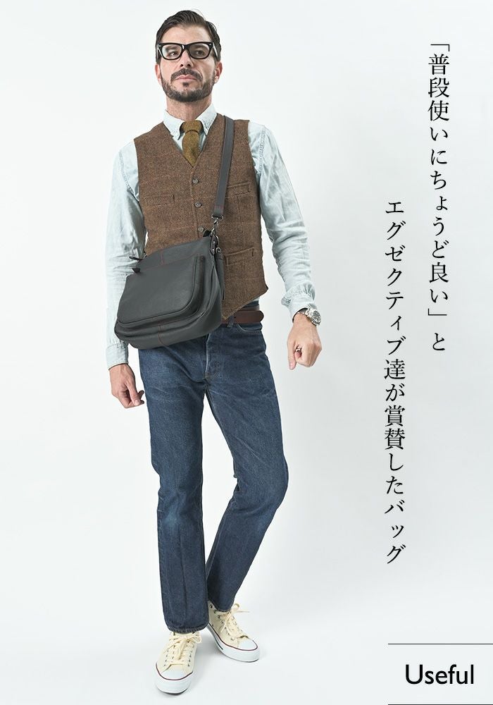 40代・50代のショルダーバッグ】 メンズ アリエル・プラス NOIR-GT 斜