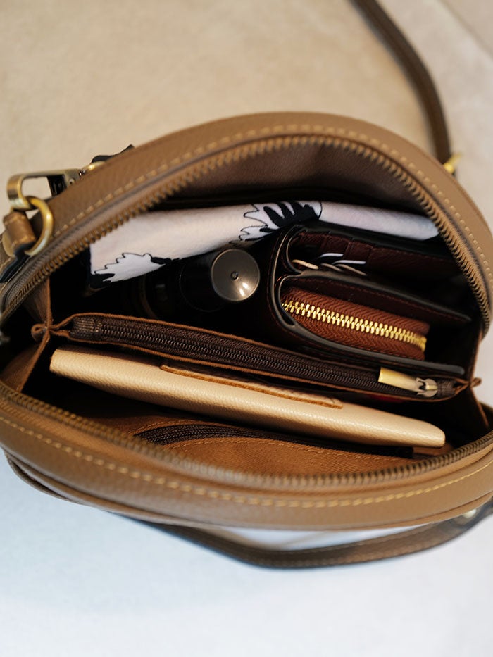 新商品】ソフィ 本革ミニショルダーバッグ 2層構造 ダブルファスナー